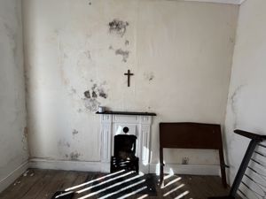 Photo 11- click for photo gallery